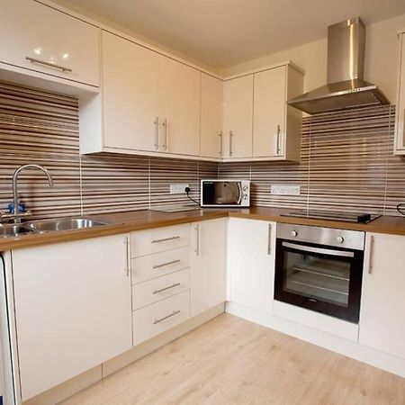 City Centre Executive 2 Bed Apartment With Wifi & Parking Абердин Экстерьер фото